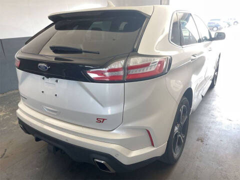 2019 Ford Edge ST