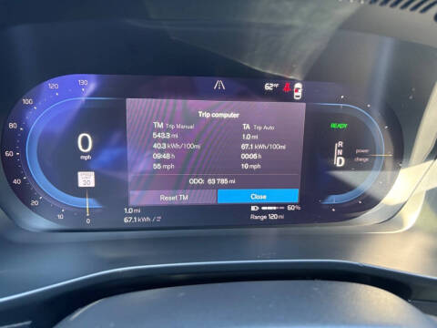 2023 Volvo C40 Recharge Twin Ultimate