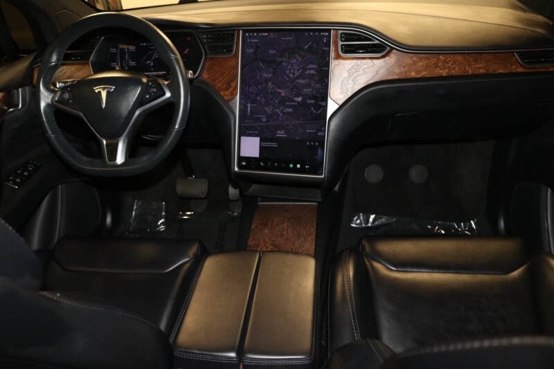 2020 Tesla Model X Long Range