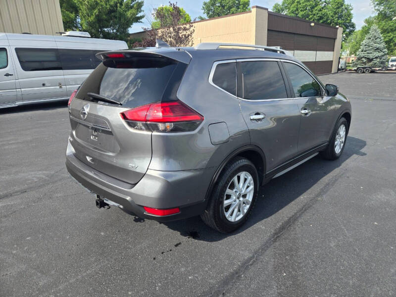 2017 Nissan Rogue SV