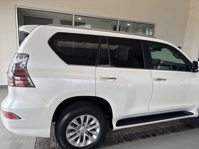 2023 Lexus GX 460