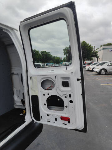 2011 Ford E-Series E-350 SD