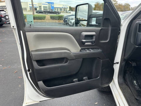 2018 Chevrolet Silverado 3500HD CC Work Truck