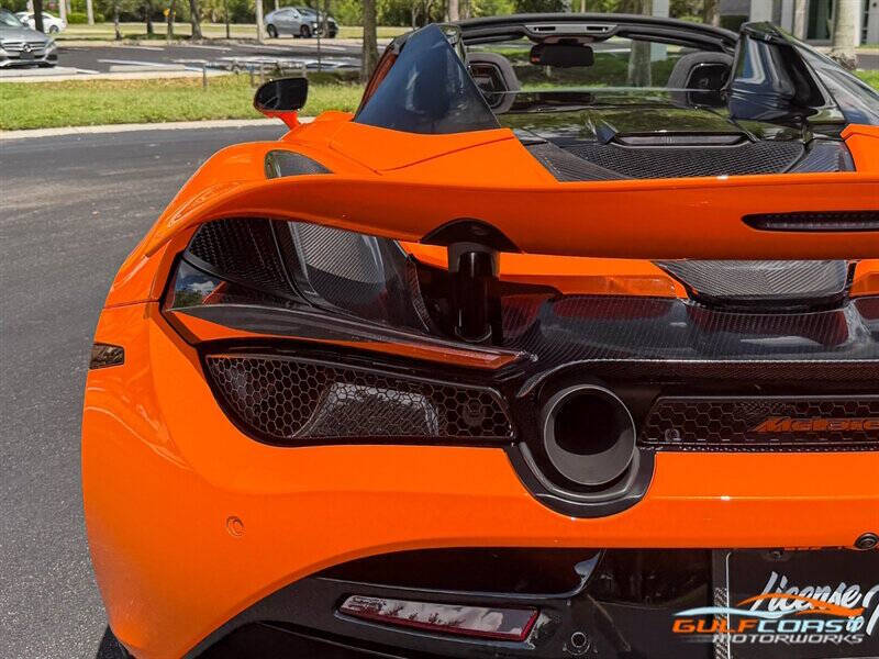 2022 McLaren 720S Spider Performance