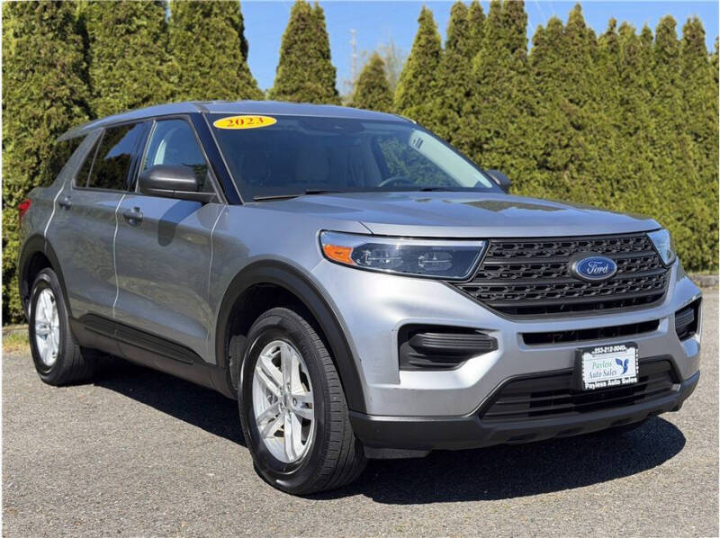 2023 Ford Explorer