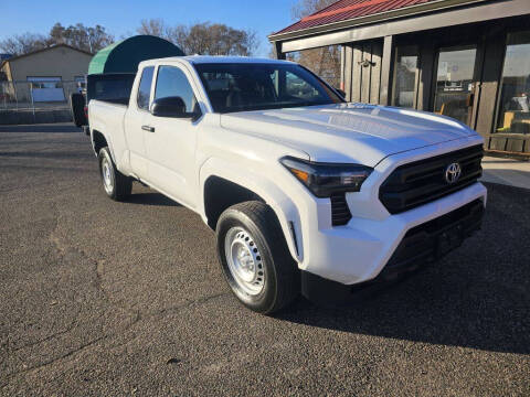 2024 Toyota Tacoma SR