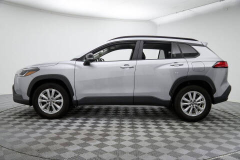 2025 Toyota Corolla Cross LE