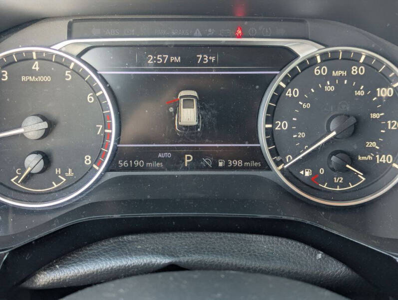 2023 Nissan Pathfinder SV