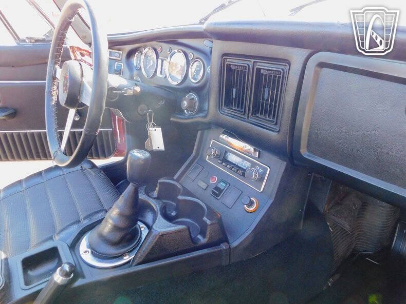 1974 MG B