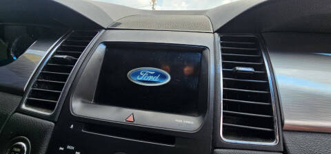2018 Ford Taurus SEL