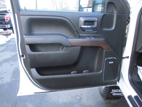 2017 GMC Sierra 2500HD Denali