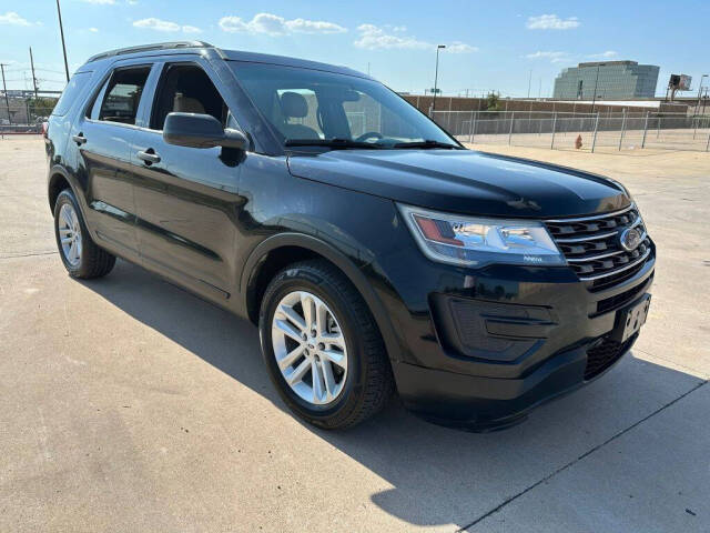 2016 Ford Explorer for sale at MAYAS AUTO in Dallas, TX