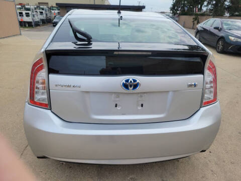2013 Toyota Prius Two