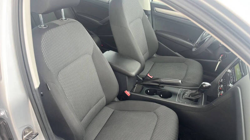 2013 Volkswagen Passat