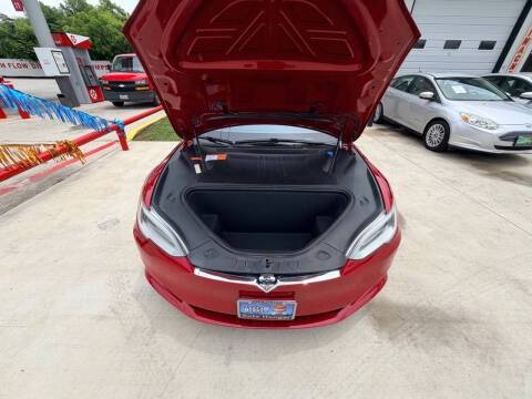 2017 Tesla Model S 75D