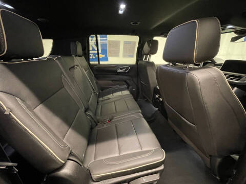 2024 GMC Yukon XL SLT