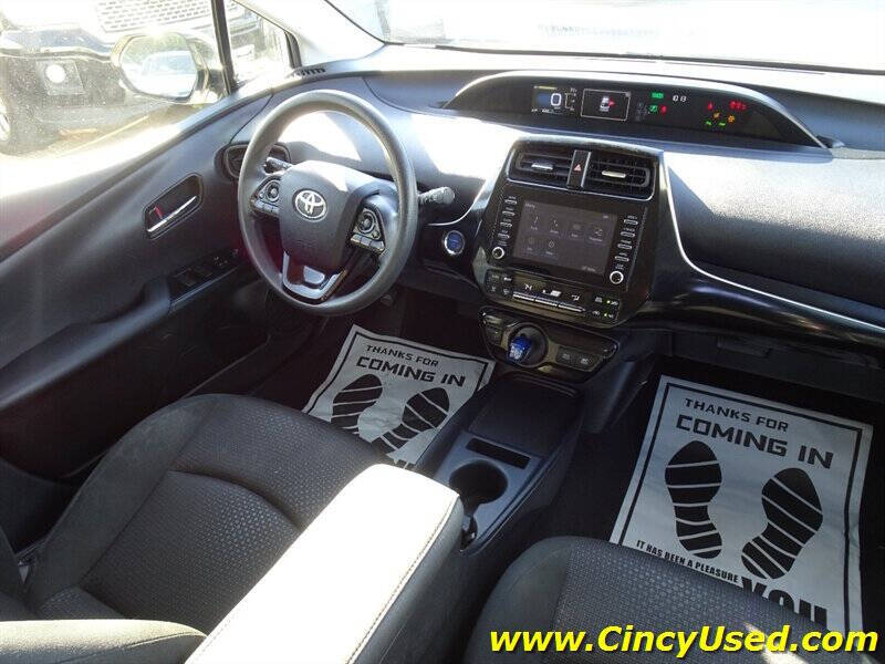 2020 Toyota Prius LE AWD-e