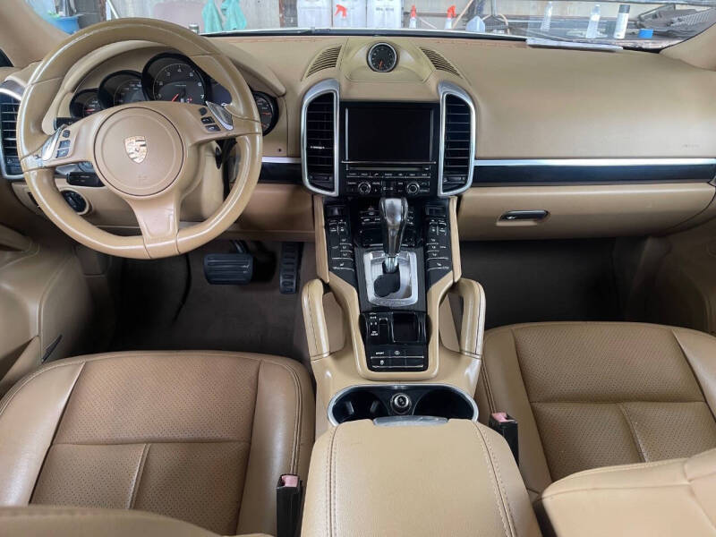 2014 Porsche Cayenne