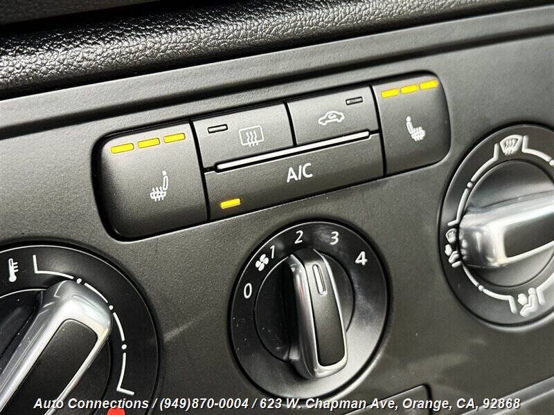 2018 Volkswagen Beetle Convertible 2.0T Coast