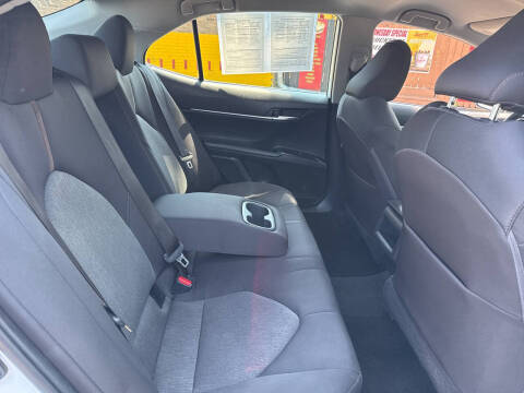 2019 Toyota Camry LE