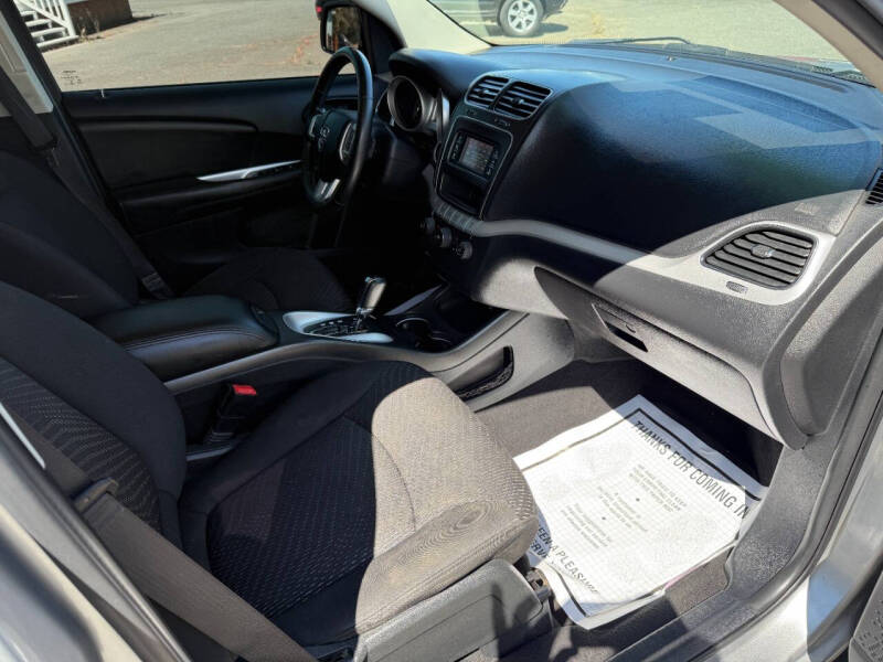 2017 Dodge Journey Crossroad