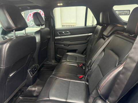 2019 Ford Explorer Sport