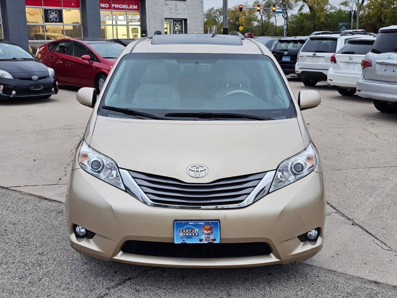2011 Toyota Sienna XLE 8-Passenger