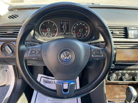 2014 Volkswagen Passat 2.0L TDI SEL Premium