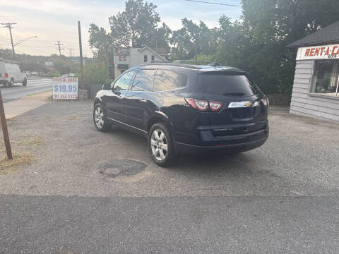 2017 Chevrolet Traverse LT