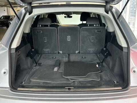 2022 Audi Q7 quattro Premium Plus 55 TFSI