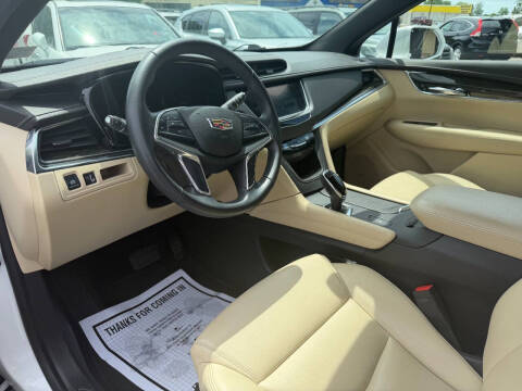 2017 Cadillac XT5