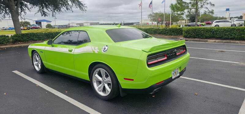 2015 Dodge Challenger R/T Plus