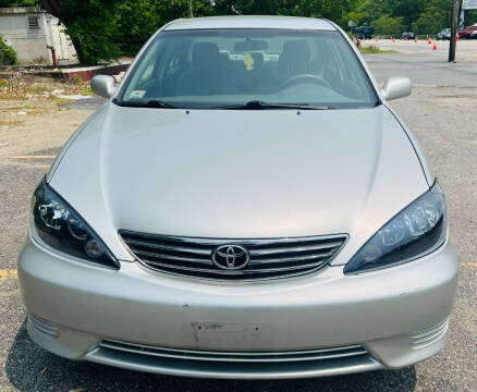 2005 Toyota Camry for sale at Gracar Auto Center Repair & Towing in Shrewsbury MA