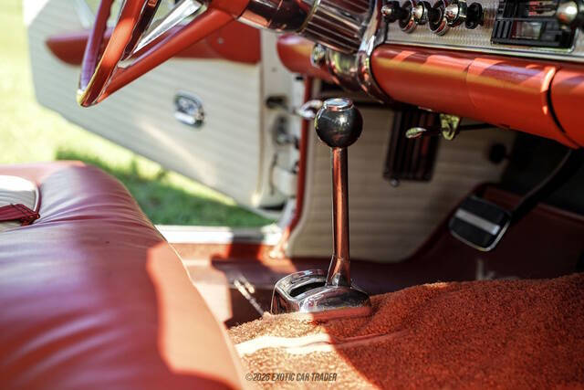 1956 Ford Thunderbird