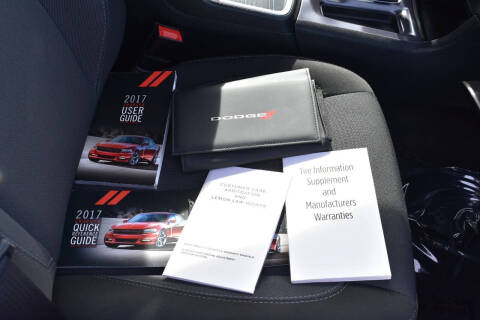 2017 Dodge Charger SE