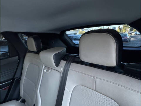 2022 Ford Escape Hybrid SEL