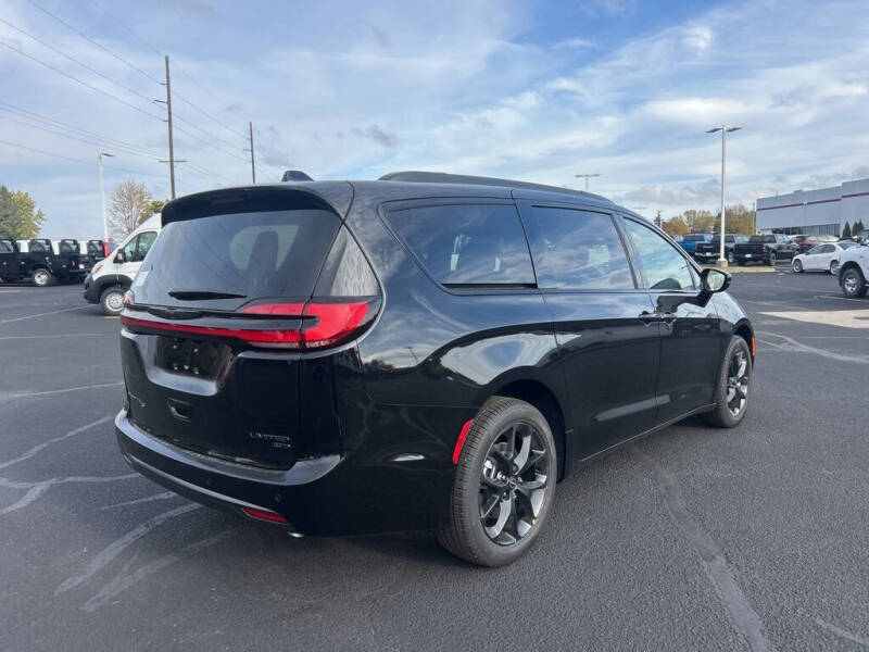 2026 Chrysler Pacifica Limited