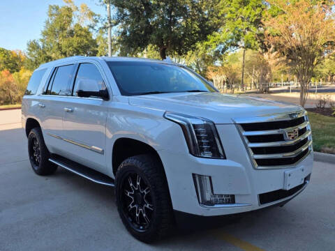 2017 Cadillac Escalade Luxury