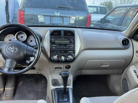 2004 Toyota RAV4