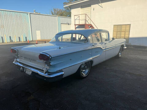 1958 Pontiac Chieftain