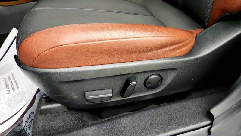 2022 Mazda MX-30 EV Premium Plus