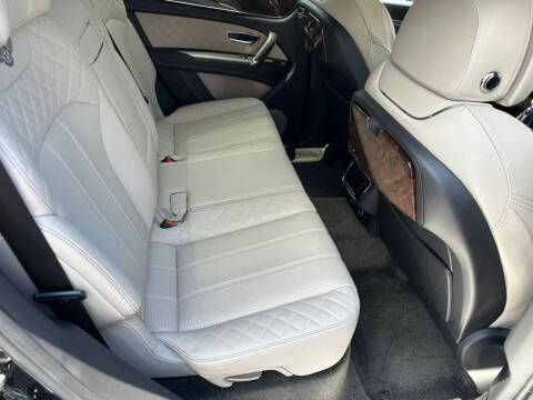 2017 Bentley Bentayga