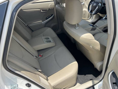 2015 Toyota Prius Four