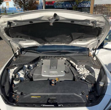 2015 Infiniti Q50 Sport