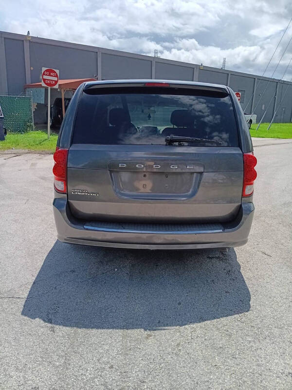 2015 Dodge Grand Caravan SE