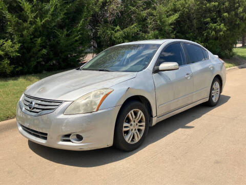 2012 Nissan Altima for sale at Drive Now in Dallas TX