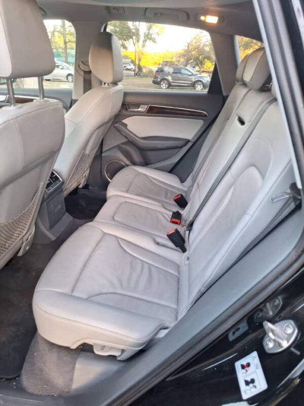 2016 Audi Q5 2.0T quattro Premium Plus