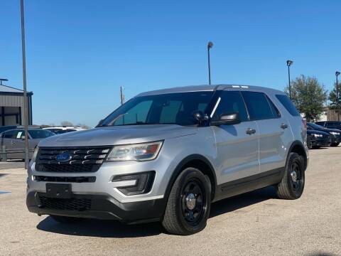 2016 Ford Explorer for sale at Chiefs Auto Group in Hempstead TX