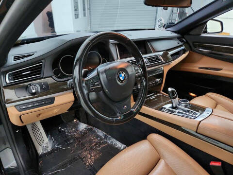 2014 BMW 7 Series 740i