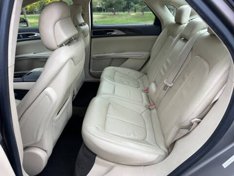 2015 Lincoln MKZ Hybrid